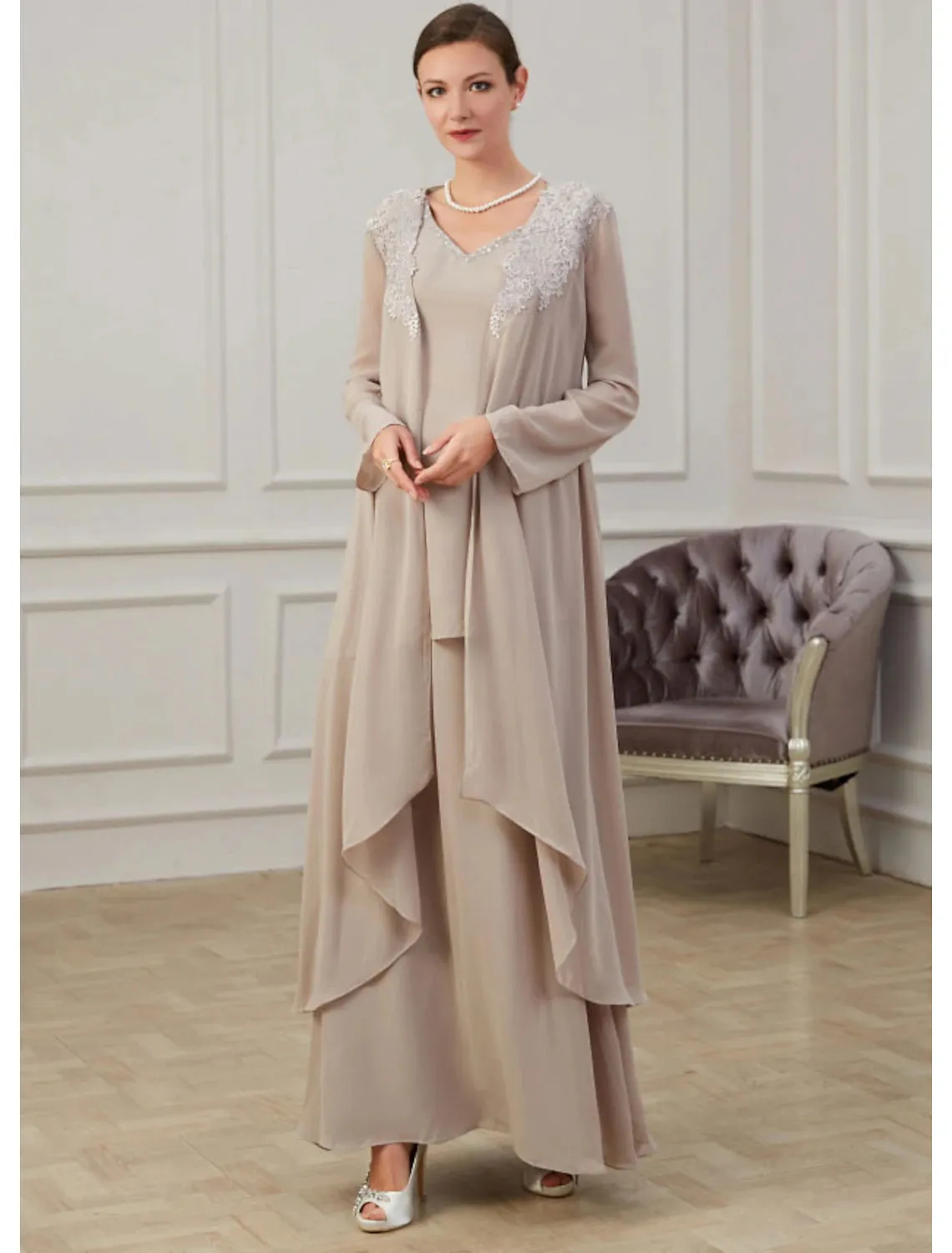 A-Line Mother of the Bride Dress Wedding Guest Elegant Jewel Neck Floor Length Chiffon Long Sleeve Jacket Dresses with Appliques Fall