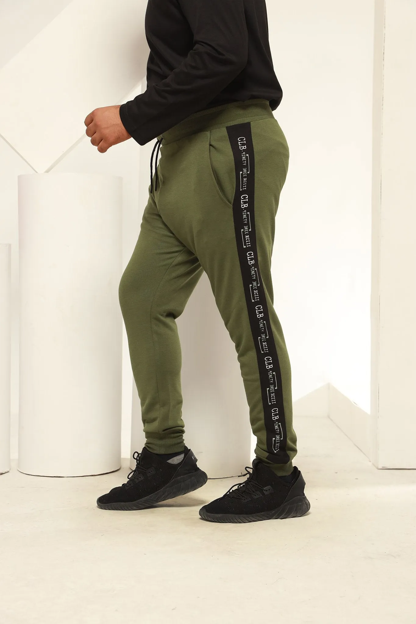 Club 93 Jogger Pants (Plus Size) - W20 - MTR012P