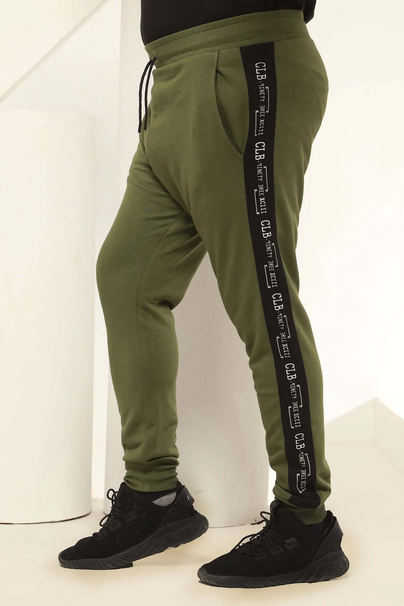 Club 93 Jogger Pants (Plus Size) - W20 - MTR012P