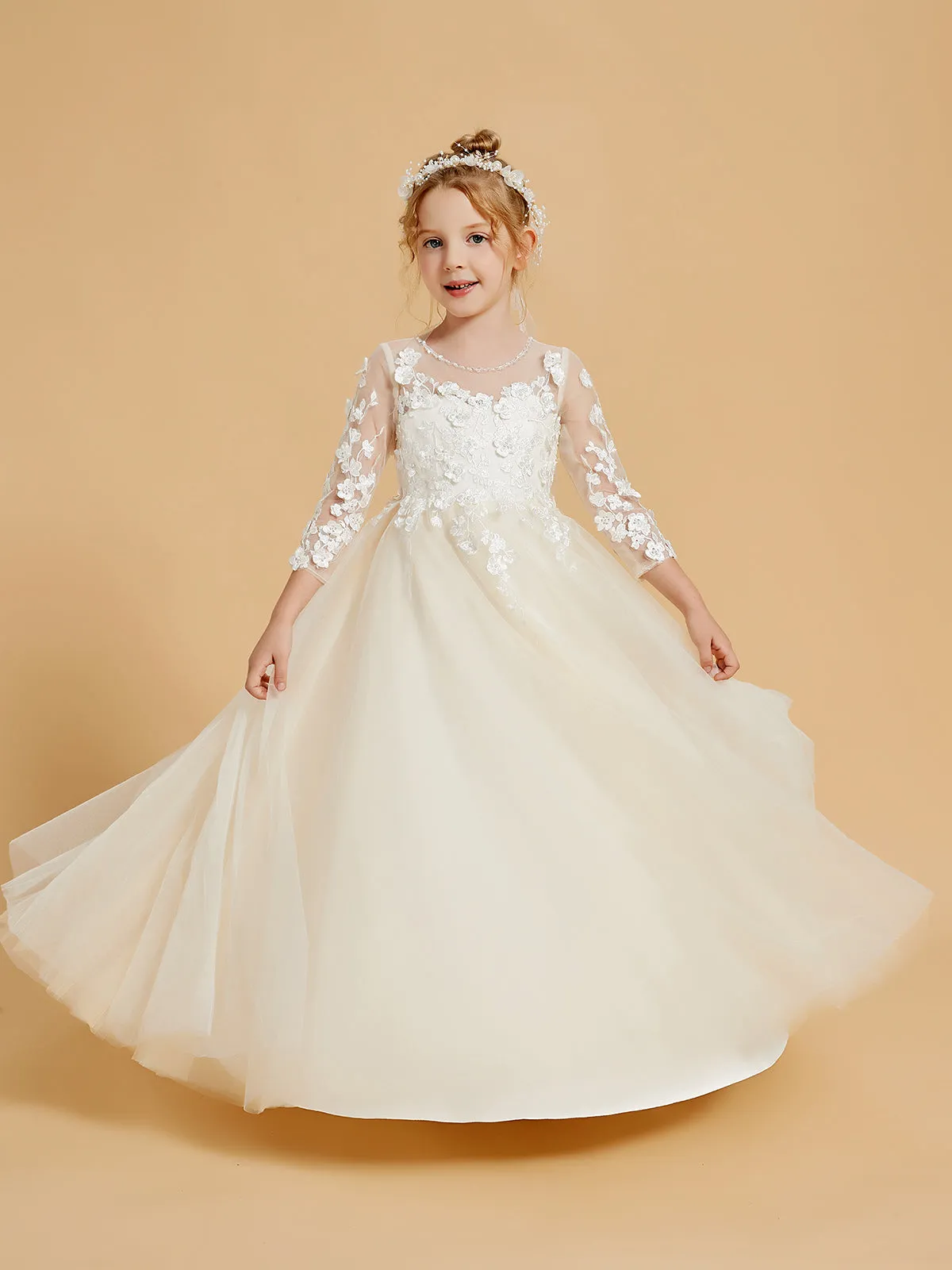 Elegant Long Sleeve Flower Girl Dresses with Applique Detail