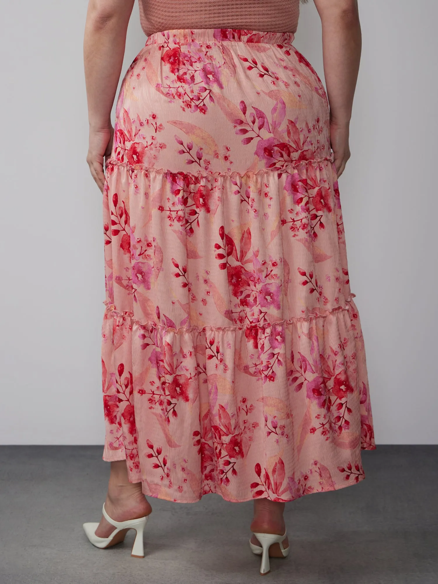 Plus Ditsy Floral Tired Maxi Skirt