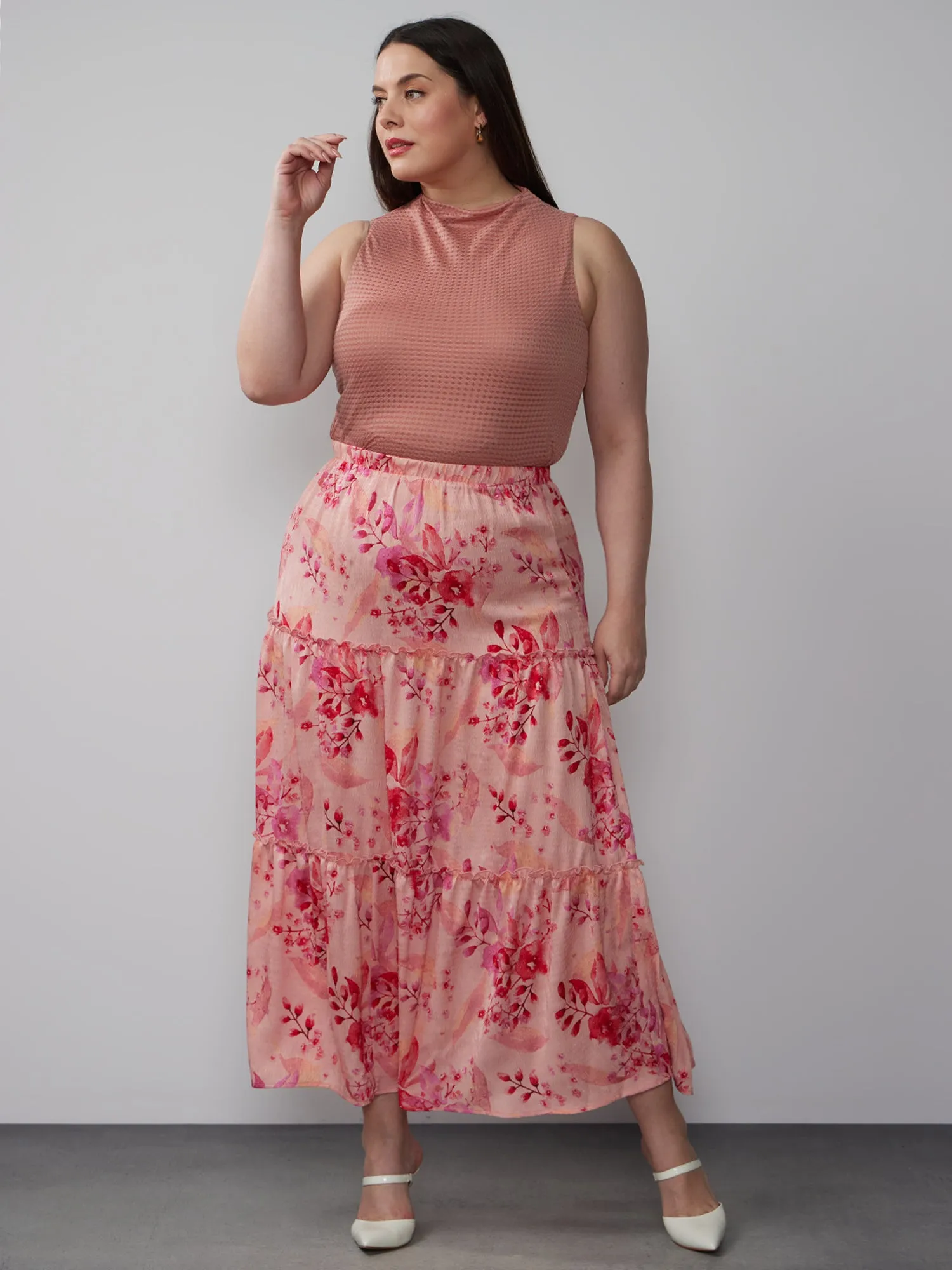 Plus Ditsy Floral Tired Maxi Skirt