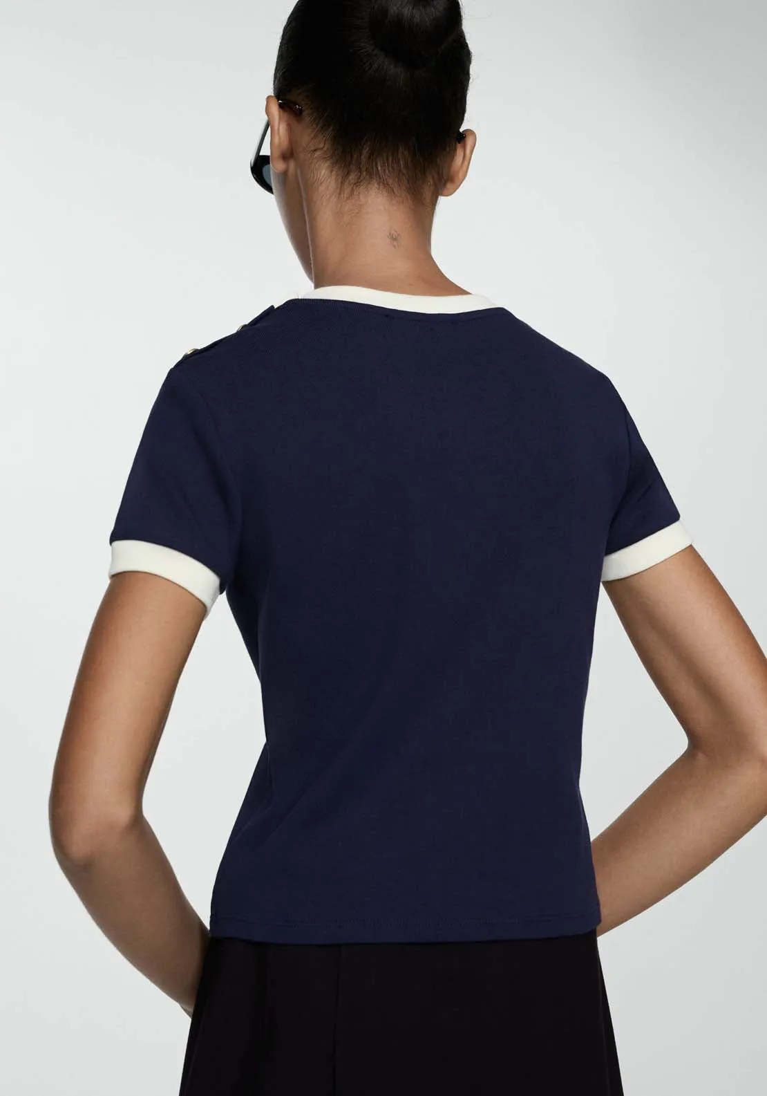 T-shirt with contrasting buttons - Navy