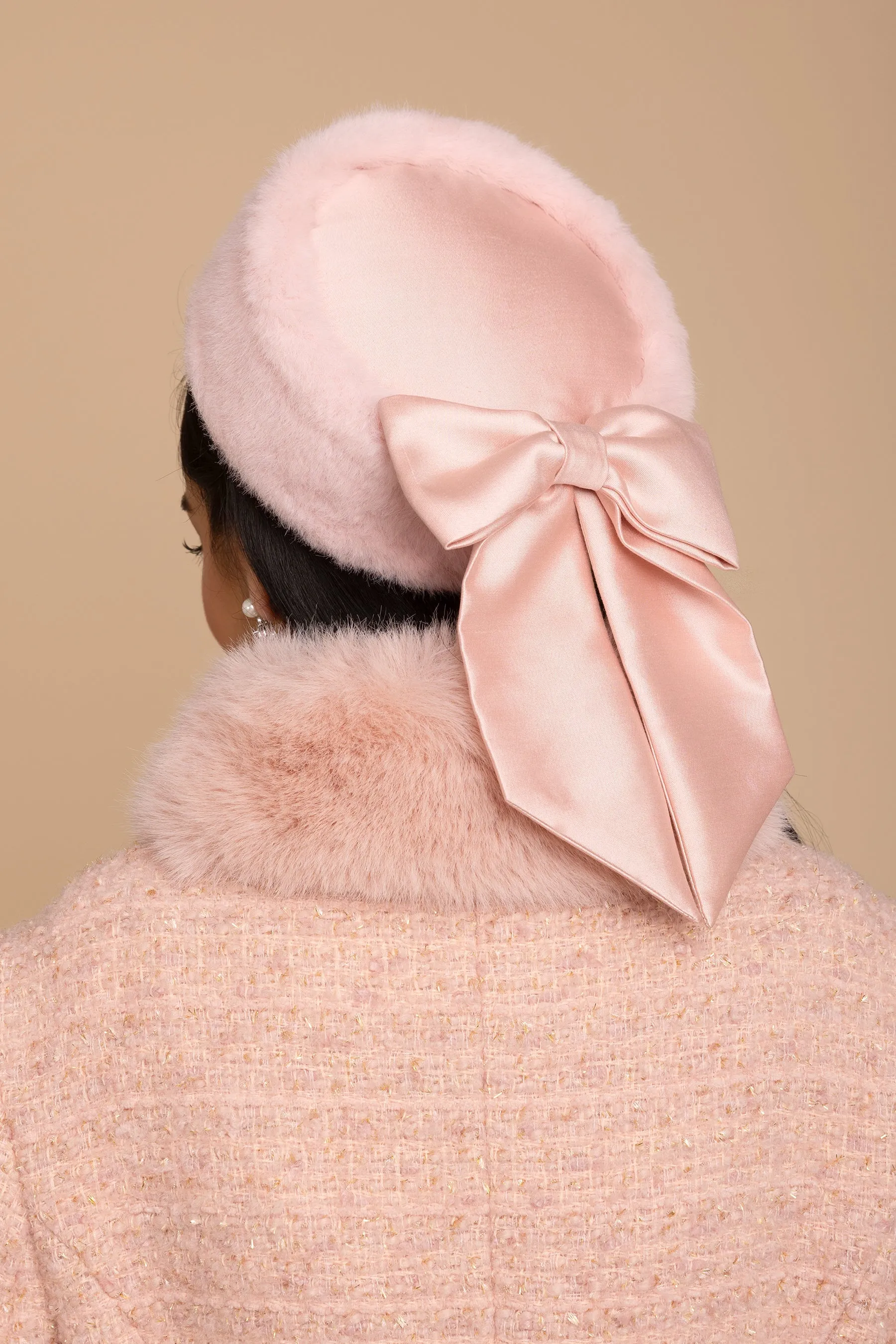 'Wonderland' Pillbox Hat with Silk Bow in Rosa